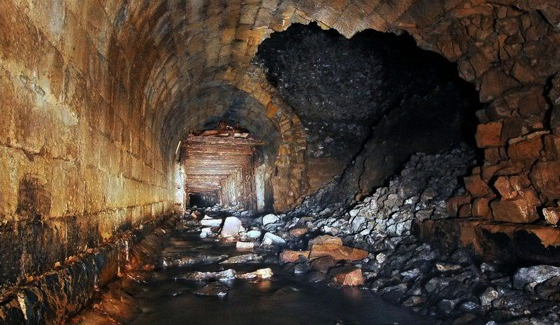 Grinkel Mine - Collapsed Tunnel